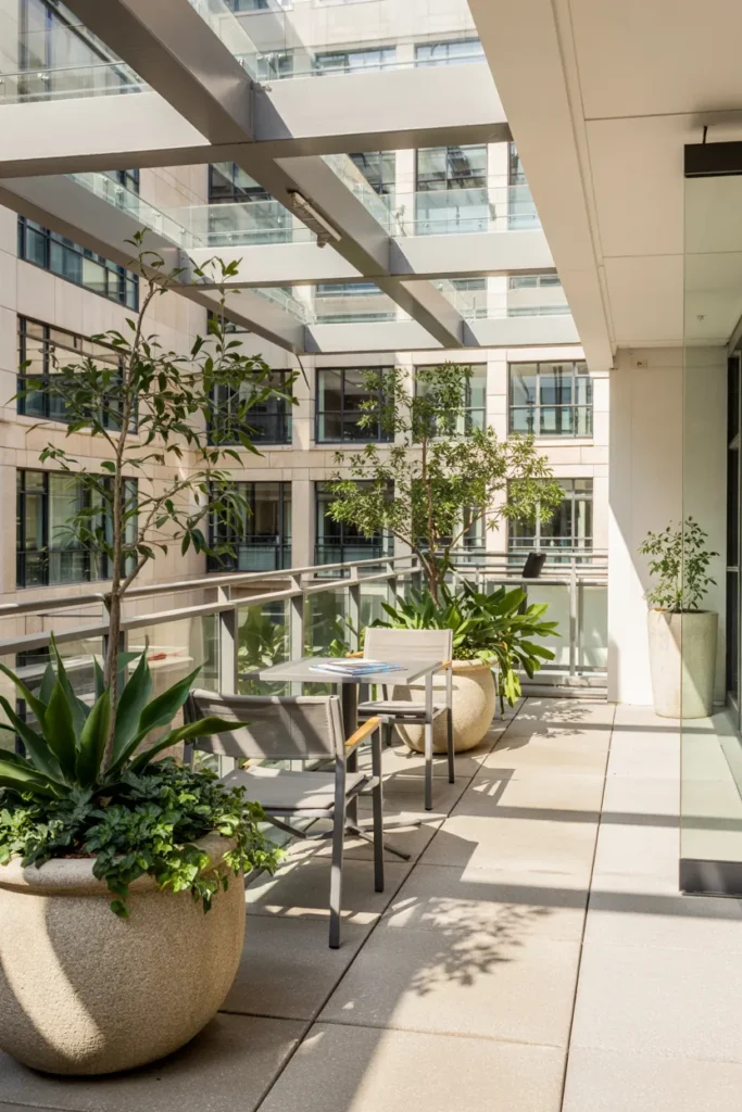 Wind-Resistant Balcony Greens